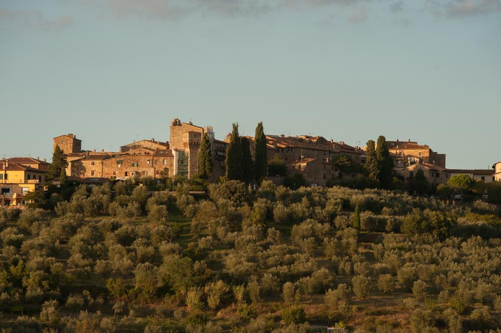 Palazzo Malaspina B&B San Donato in Poggio Exterior photo